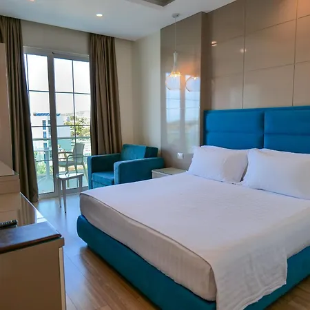 Luxury Hotel