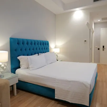 Luxury 4*