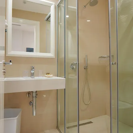 Luxury Hotel