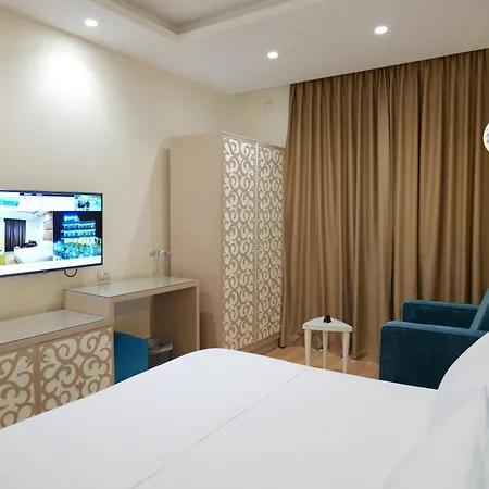 Luxury 4* קסאמיל