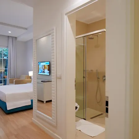 Luxury 4*