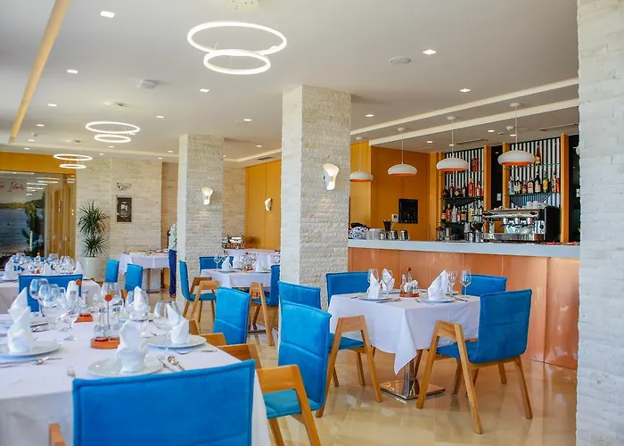 Luxury מלון קסאמיל