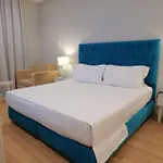 Ξενοδοχείο Luxury 4*
