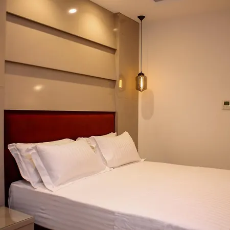 Luxury Hotel