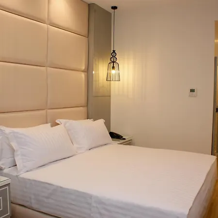 Luxury Hotel 4*