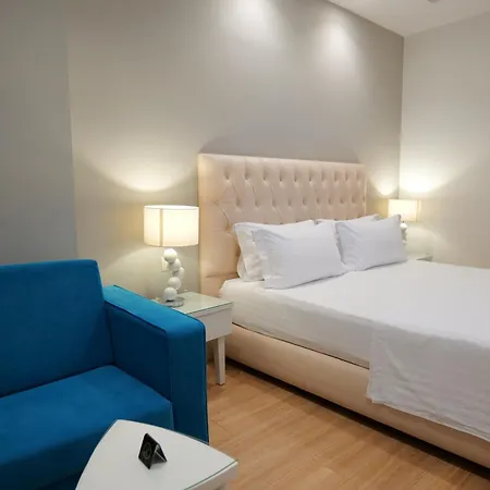 Luxury 4*