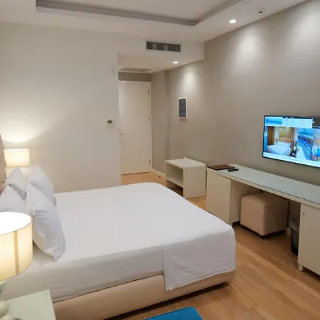 Luxury Hotel