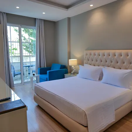 Luxury Hotel