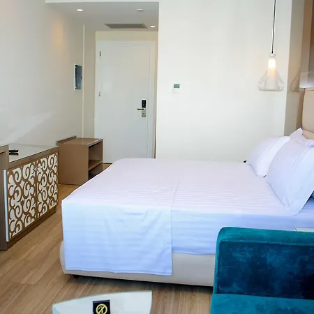 Luxury Hotel