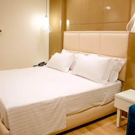 Luxury Hotel 4*